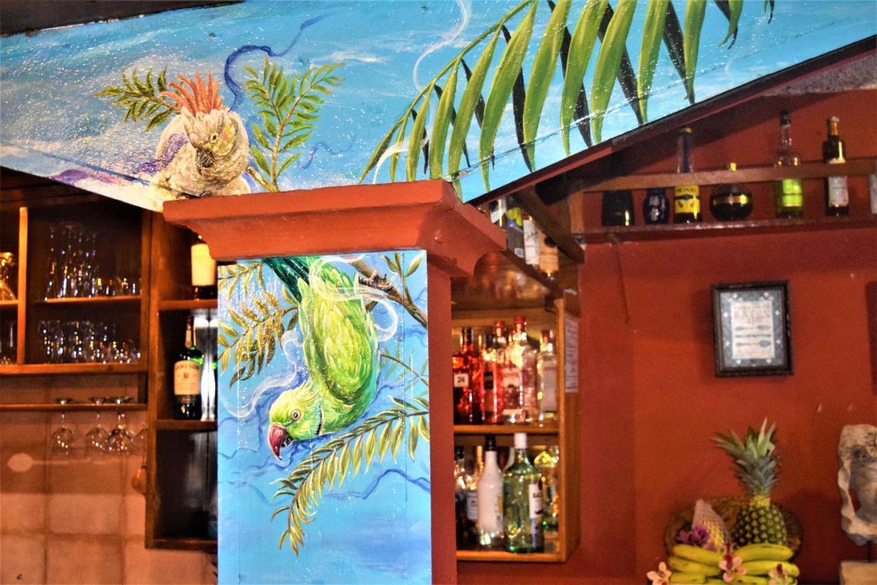 Hotel Tres Banderas Manuel Antonio Kültér fotó
